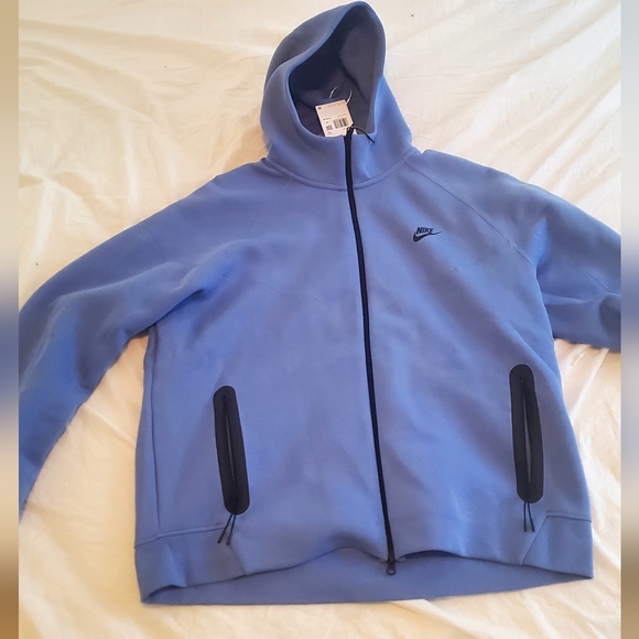 XXL Nike Tech Fleece Full Zip Hoodie - Picture 4 of 6